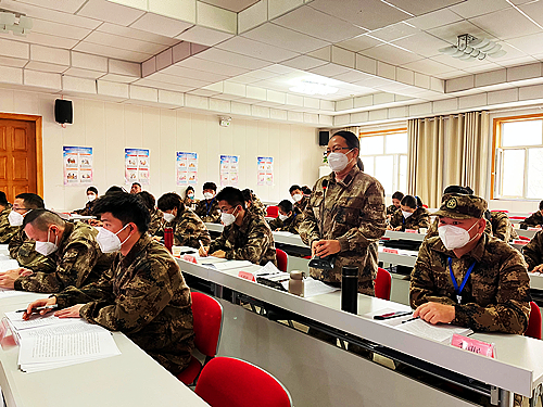 图为参训学员正在分享二十大学习体会2.jpg