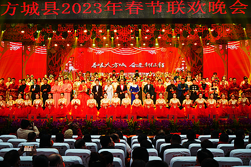 晚会演出现场6    张栋察 摄影 - 复件(4)_副本.jpg